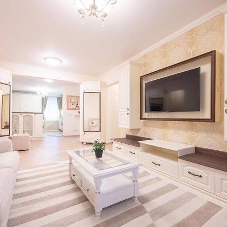 Dragos Flat Apartment Oradea Exterior photo